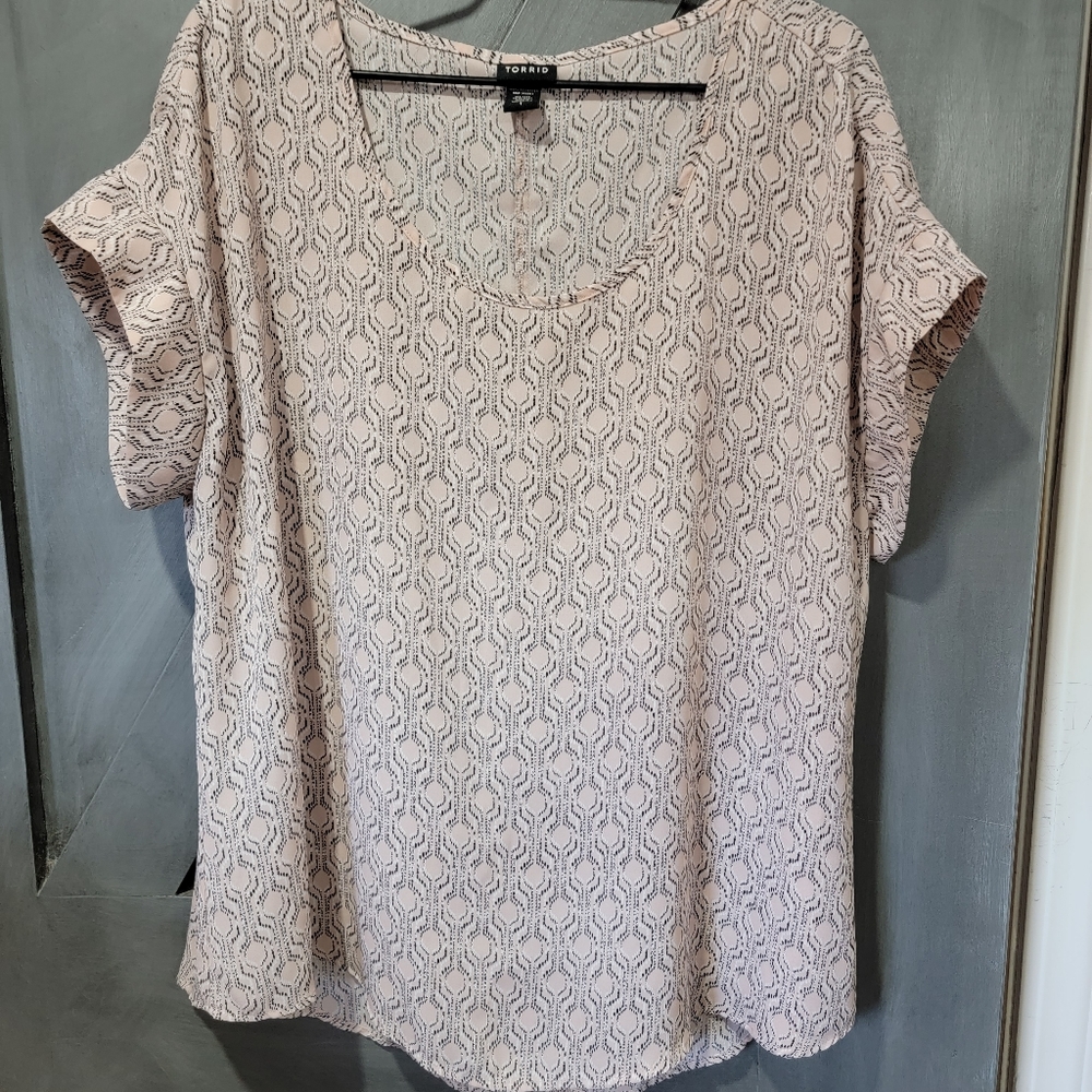 Torrid Blouse sz 1